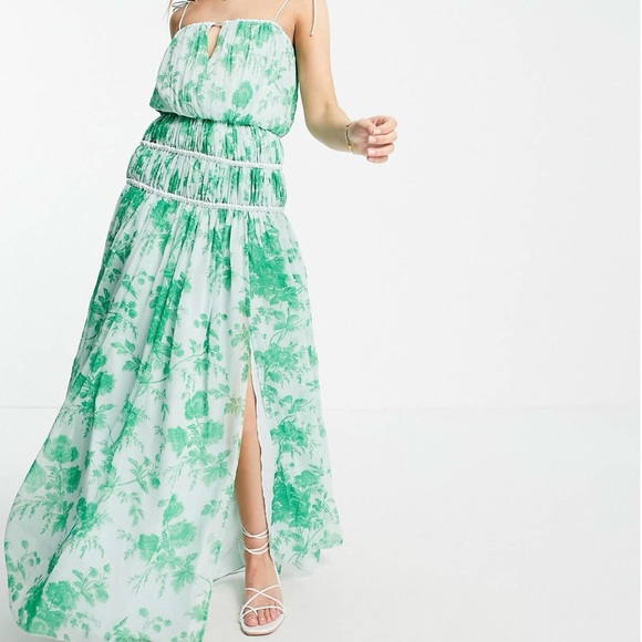 ASOS Dresses & Skirts - Empress Emerald Green/White Maxi dress Size 4